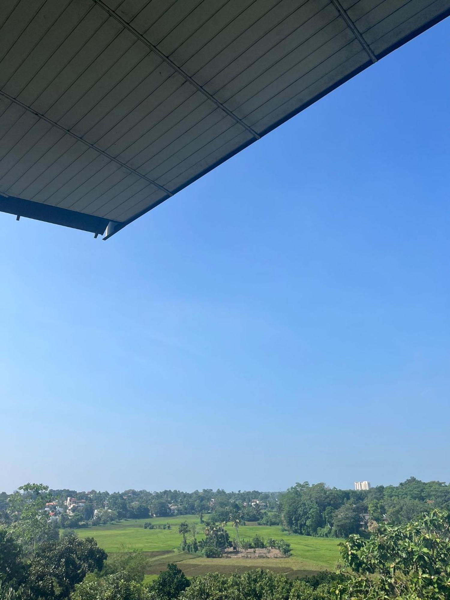 Thalangama Lakeview Lodge Battaramulla Dış mekan fotoğraf