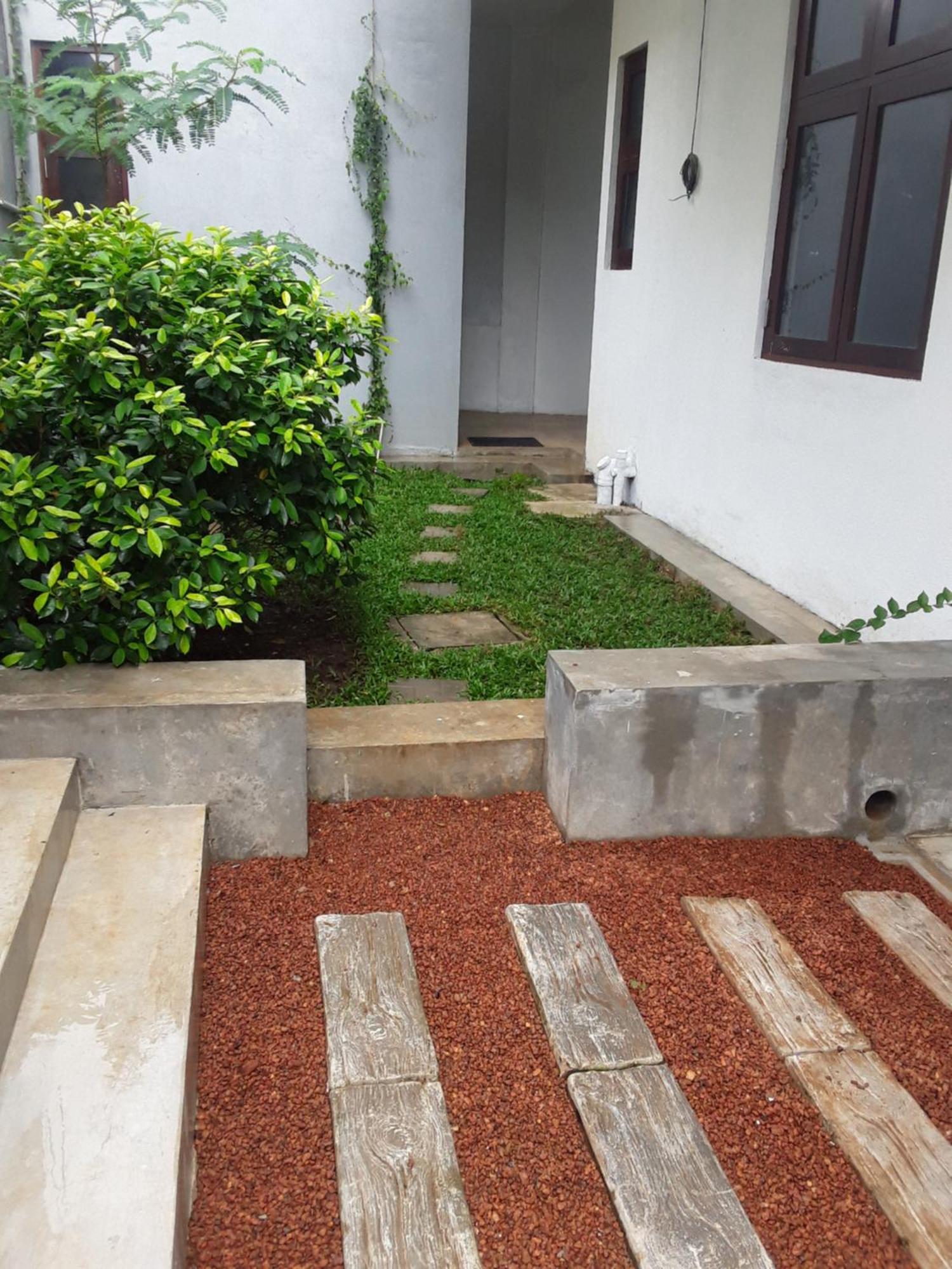 Thalangama Lakeview Lodge Battaramulla Dış mekan fotoğraf