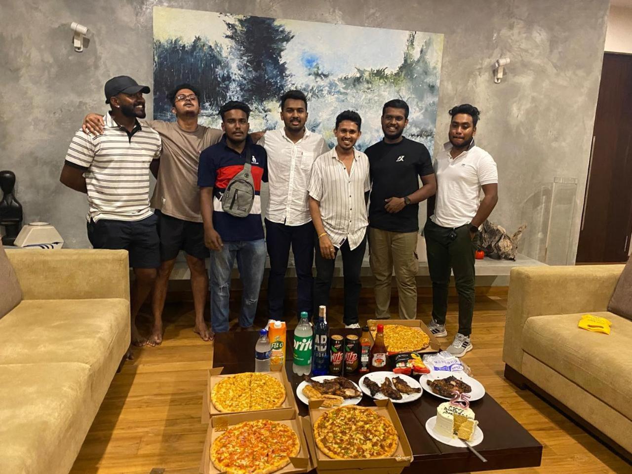 Thalangama Lakeview Lodge Battaramulla Dış mekan fotoğraf